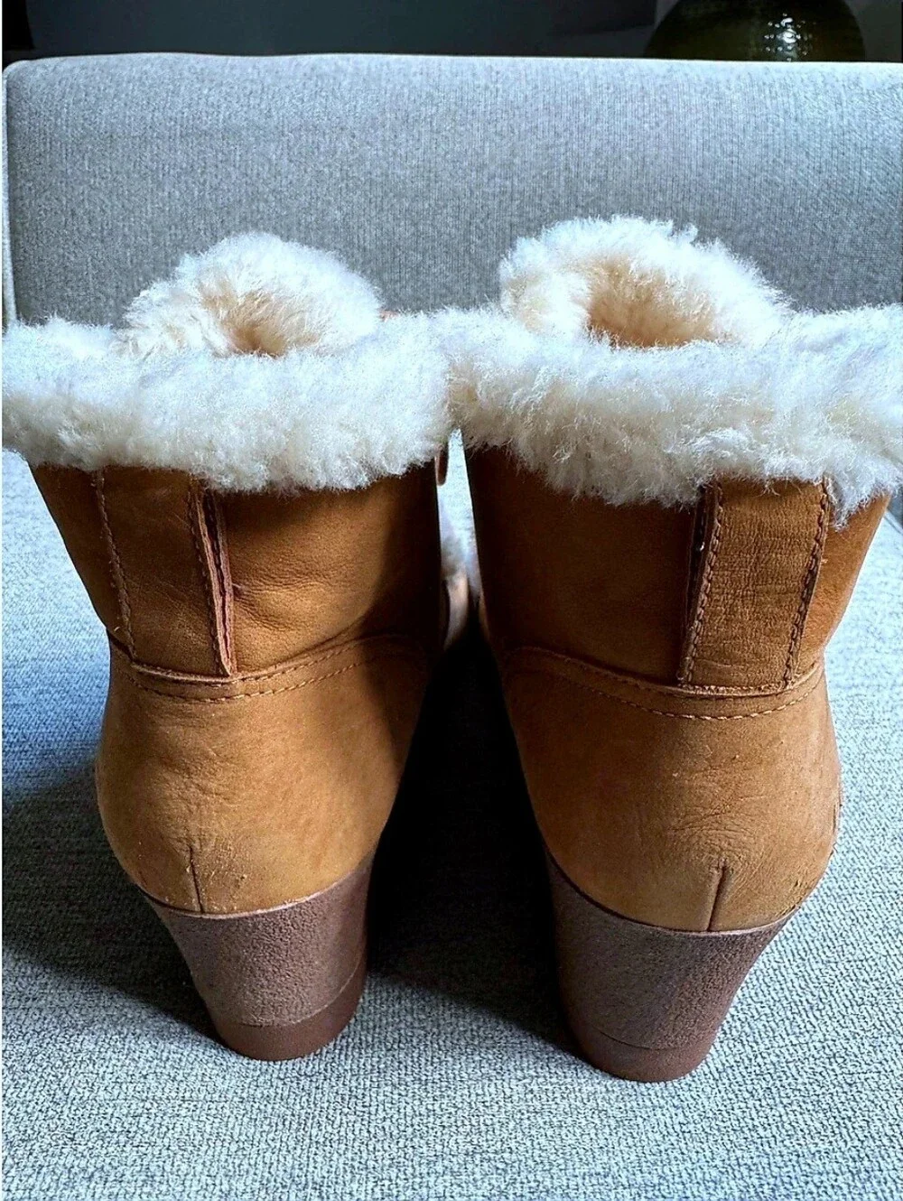UGG JEOVANA CHESTNUT SUEDE WATERPROOF ANKLE WEDGE BOOTIES BOOTS Size 7